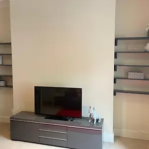 Apartment Beautiful 2 Bedroom Apartment- Prime Location, Centre, Aberdeen